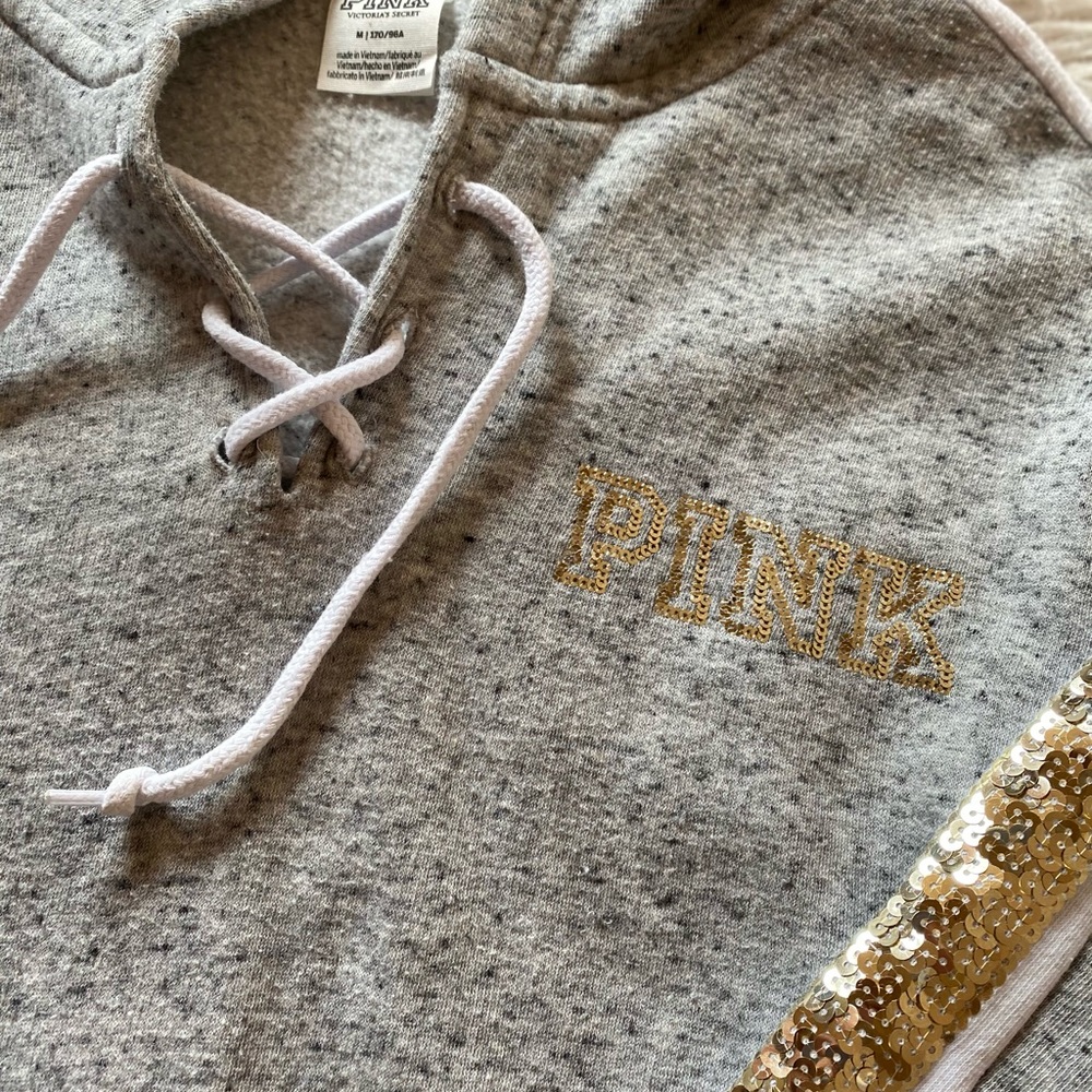 Pull Over Hoodie - image 4